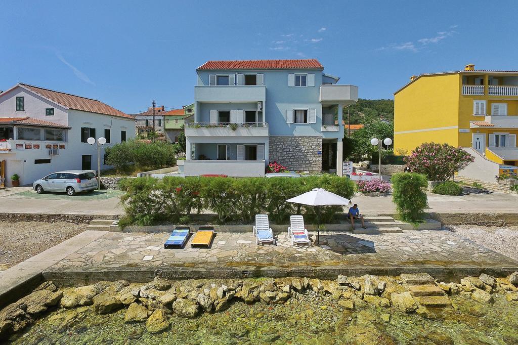 Punta Preko Apartments Kültér fotó